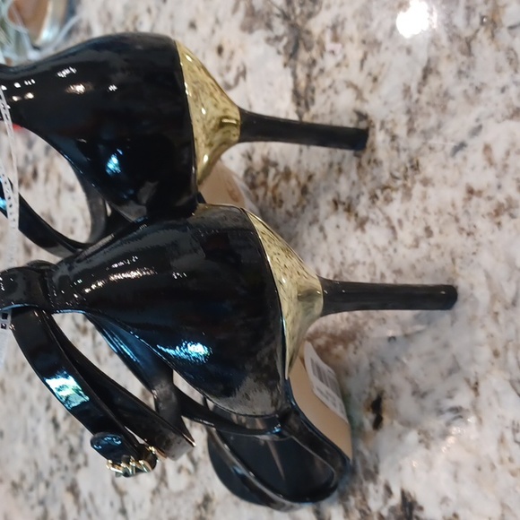 Michael Kors Astrid Black Patent Leather strappy high heel sandal NEW Size 11 - Picture 15 of 17